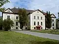 Herrenhaus Berghof-Brotzen (Kalna muiža, Kalnsētu muiža), erbaut 1874, jetzt Technische Fachschule