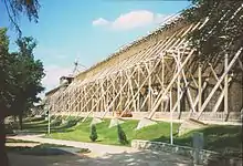 Gradierwerk mit „Windkunst“ (Sole-Pumpwerk)