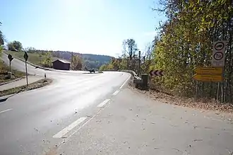 Passhöhe, Blick in Richtung der Talsteige nach Fornsbach hinab