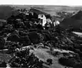 Schloss Schöneck, Blick von der Höhe bei Windhausen (Postkartenfoto um 1930)