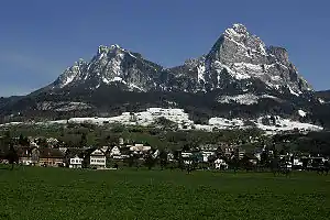 Schwyz mit Kleinem und Grossem Mythen