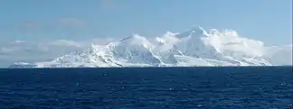 Blick auf den südlichen Teil der Imeon Range (links: Kap James)