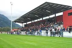 Haupttribüne des Sportparks.