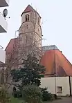 Nordseite der Spitalkirche mit transparentem Zeltdach (seit 1982)