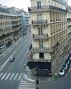 Rue La Fayette am Square Montholon