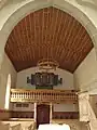 Empore mit Orgel