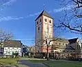 Dorfstraße mit Kirche St. Pankratius