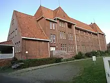 Städtische Haushaltungs- und Gewerbeschule Stade, Wiesenstraße 16