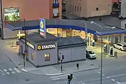 Die Tankstelle in der Stockholmer Birger Jarlsgatan als Statoil- sowie, nach Umflaggung, als Circle K-Station