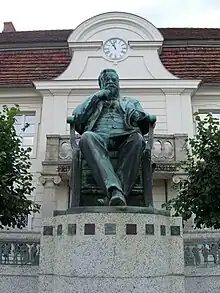 Denkmal Fritz Reuter in Stavenhagen