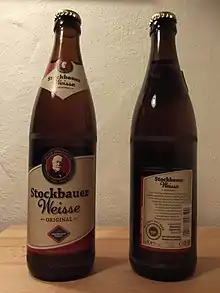 Flaschenabfüllung der Stockbauer Weisse - Original - der Löwenbrauerei Passau