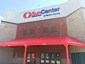 Das CURE Insurance Arena in Trenton mit altem Namen