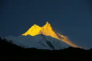 Der Manaslu, der höchste Gipfel im Distrikt Gorkha