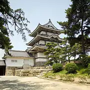 Tsukimi-Eckturm von innen