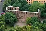 Ruine der Klosterkirche vom Fernsehturm aus gesehen