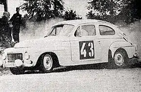 Tom Trana auf einem Volvo PV 544 bei der 1000-Seen-Rallye 1963