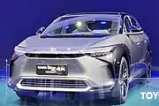 Toyota bZ4X Concept auf der Shanghai Auto Show 2021