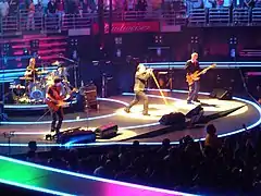 U2