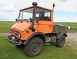 Leichter Unimog(Baureihe 407)