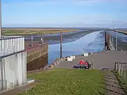 Fahrwasser vor der Schleuse Varel bei Niedrigwasser