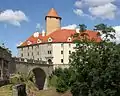 Hauptpalast mit dem ältesten Turm