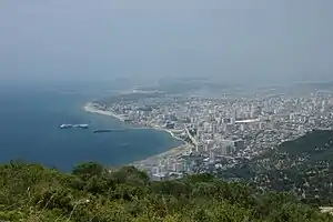 Blick auf Vlora von Kanina aus (2015)