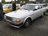 Volvo 262 C (1980–1982)