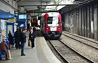 Sanierter Bahnsteig im Jahr 2017, Blick Richtung Westen