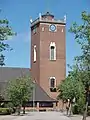 Der Turm der Johanniskirche (1955) dient gleichzeitig als Wasserturm.