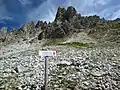 Wegweiser zum Klettersteig Kleine Cirspitze