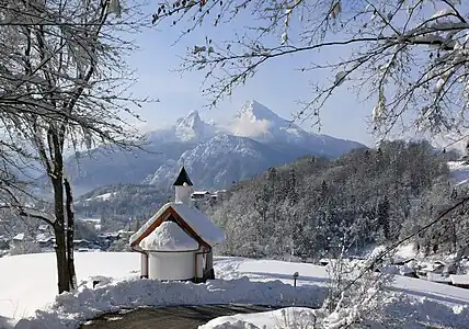 Winteransicht mit der Watzmanngruppe