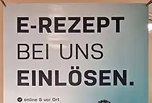 Das Banner zeigt den Text "E-Rezept bei uns einlösen". Darunter ist der Stichpunkt: "online & vor Ort".