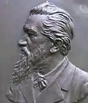 Portraitrelief, Grabmal Anton Dietrich, Bronze, 1904