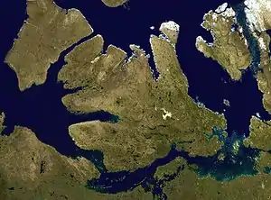 Satellitenbild, die Victoria Strait liegt im Bild rechts unten oberhalb des Queen Maud Gulf