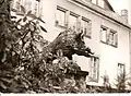 2000 gestohlene Bronzeplastik Keiler 1990 am Neuen Jägerhaus in Grillenburg