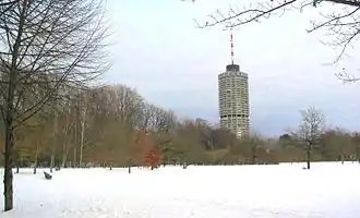 Antonsviertel: Wittelsbacher Park und Hotelturm