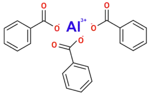 Aluminia benzoato