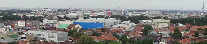 Larĝa panoramo pri Cirebon