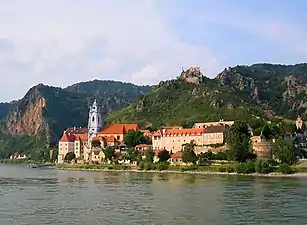 Dürnstein [Dirnstajn] en Wachau, Aŭstrio