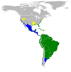 Natura arealo; flave : nur reproduktado, blue : vintrejoj, verde : ambaŭ