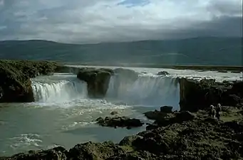 la akvofalo Godafoss en Islando