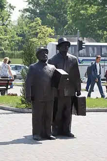 Monumento de Pawlak kaj Kargul en Toruń (2007)