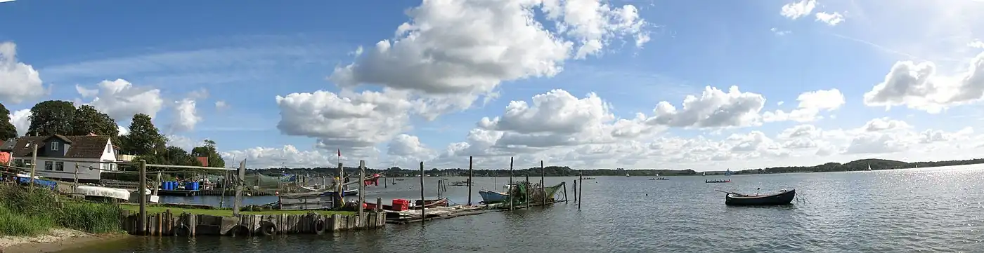 la marbranĉo vidata de la urbo Schleswig