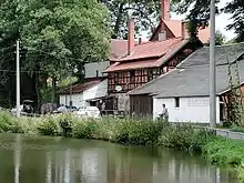 Muzea bierfarejo, Singen