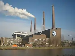 La aŭtomobila produktejo Volkswagen