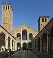 Sant'Ambrogio basilika, Milanen; bere atrio ezaguna.