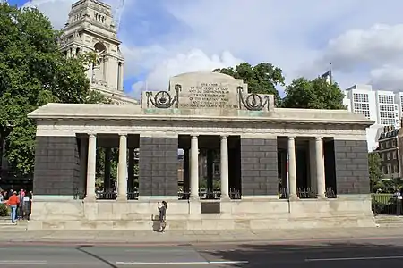 Tower Hill Memorial, Trinity Square, Londres (1928)