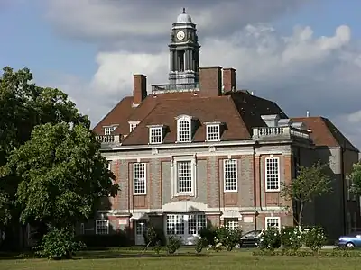 Henrietta Barnett School, Hampstead, Londres (1911)