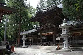 Suwa taisha santutegia.