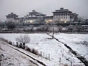 Tashichho Dzong neguan.